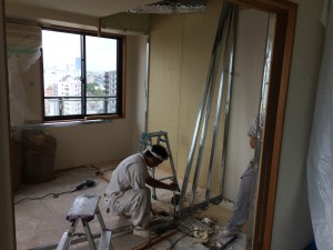 マンションを購入したので和室を洋室にリフォームしたい！：解体工事【東京都新宿区】