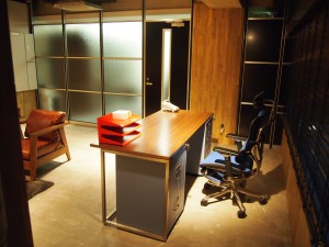 オフィス社長室リノベーション：家具の搬入　【新宿区高田馬場】