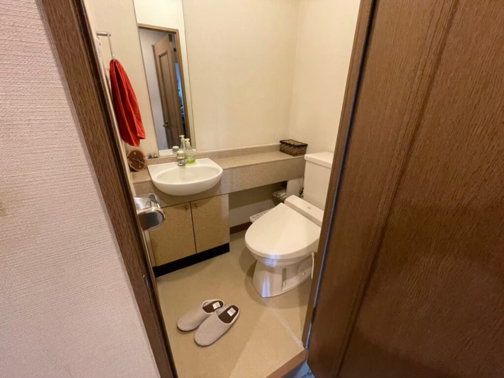トイレ・襖リフォーム（1）【横浜市】配管工事（1）