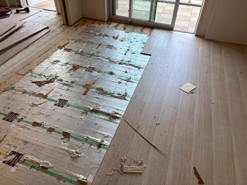 中央区　マンションリフォーム工事　解体