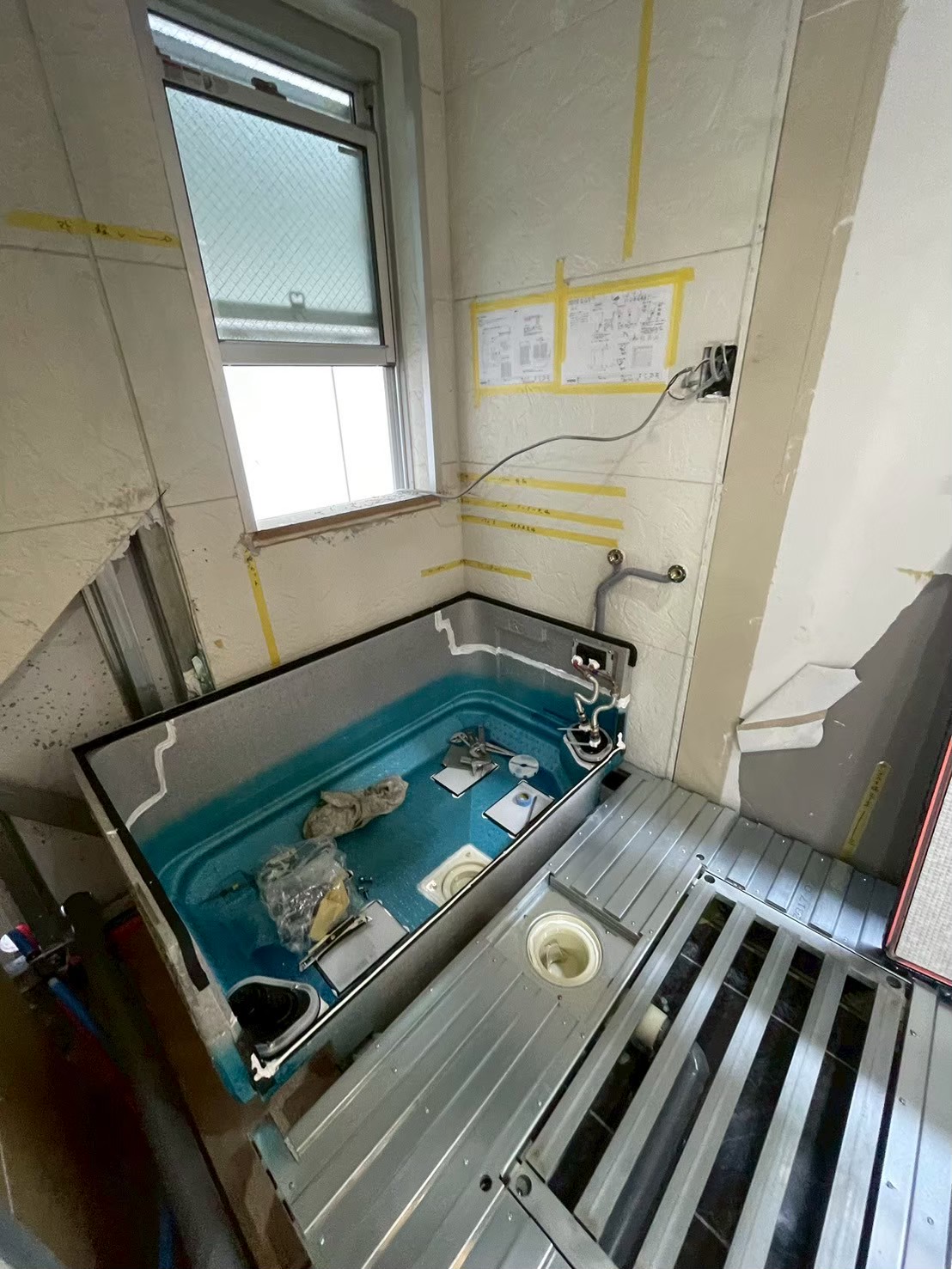 渋谷区　リノベーション工事　【9】ユニットバス工事